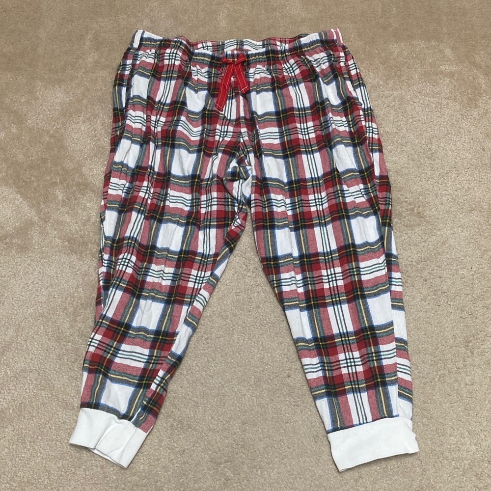 Old Navy Red Plaid Pajama Pants